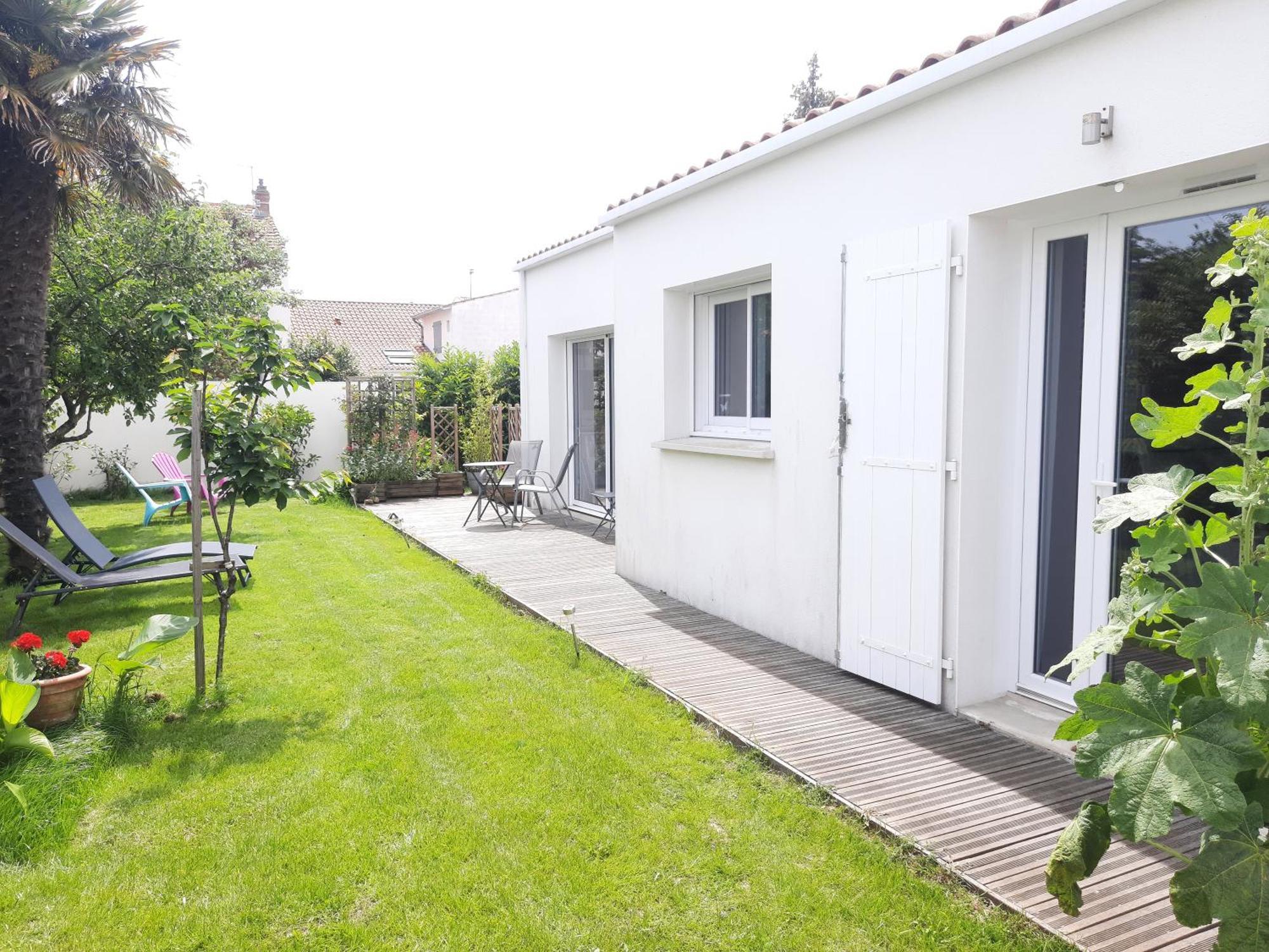 33 Bis Villa La Rochelle  Exterior photo